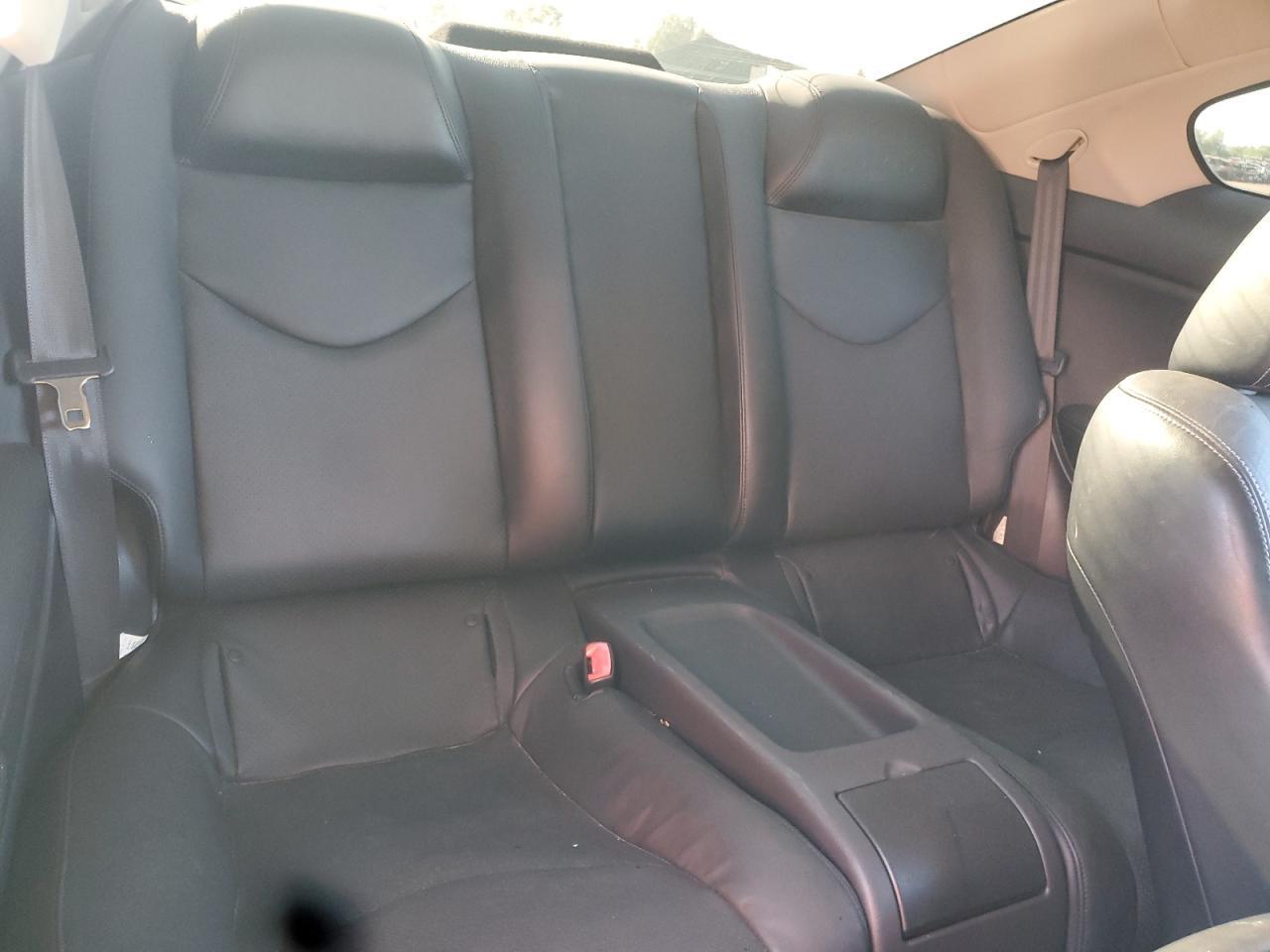 2012 INFINITI G37