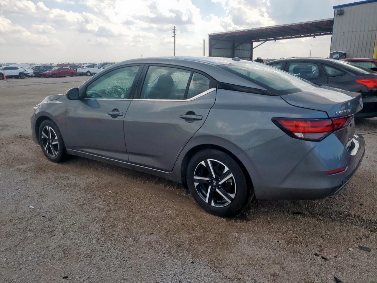 2024 NISSAN SENTRA