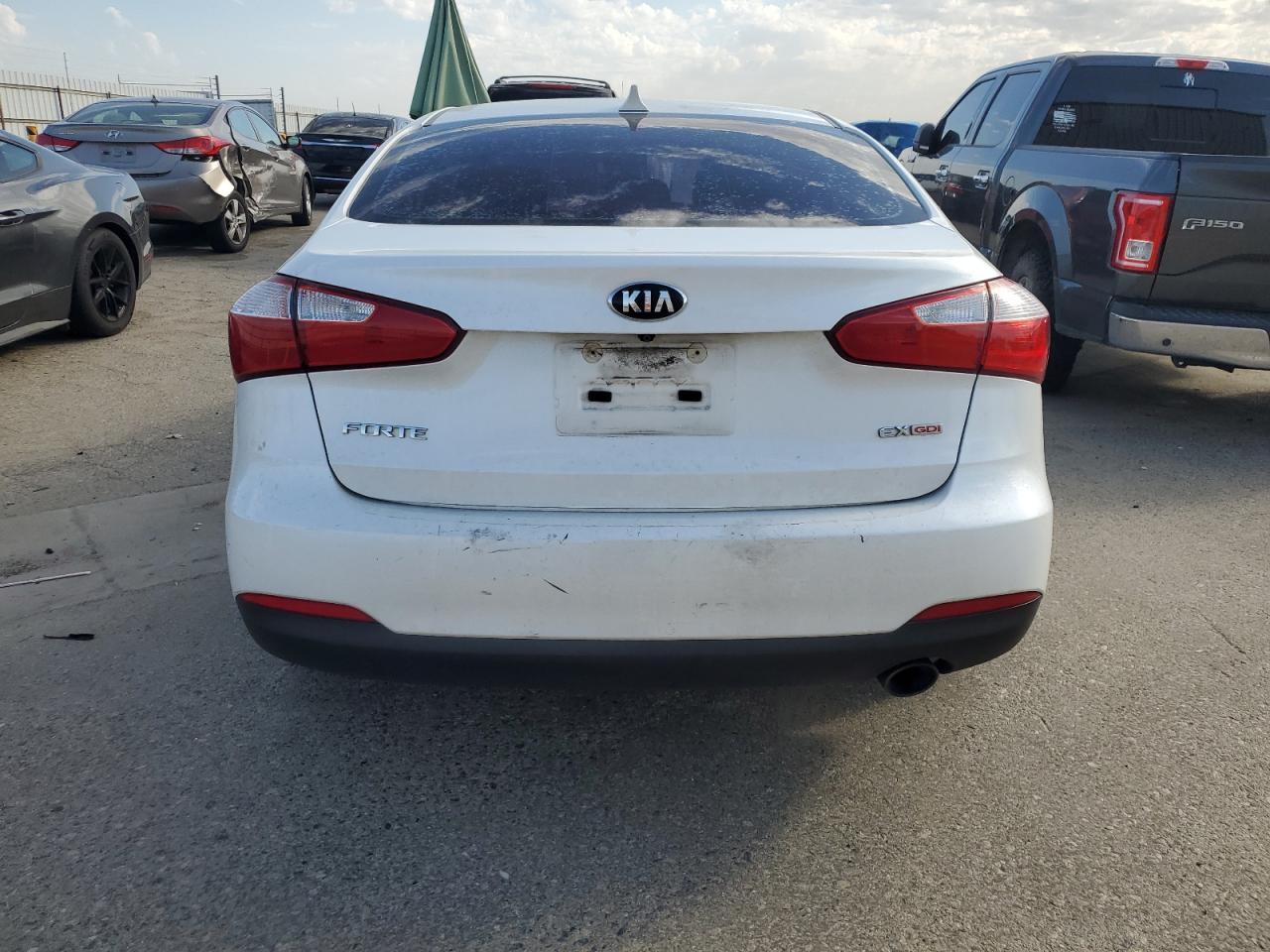 2015 KIA FORTE