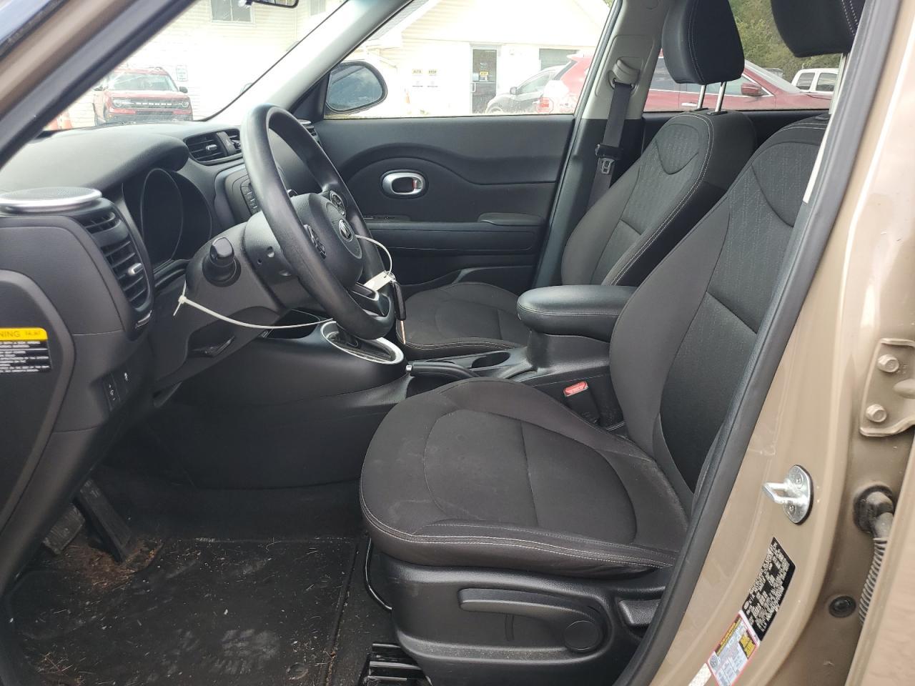2016 KIA SOUL