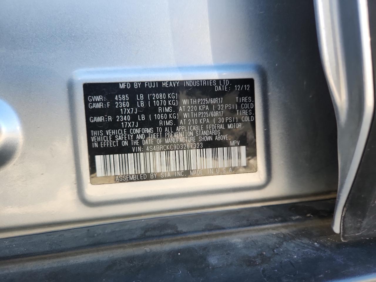 2013 SUBARU Outback