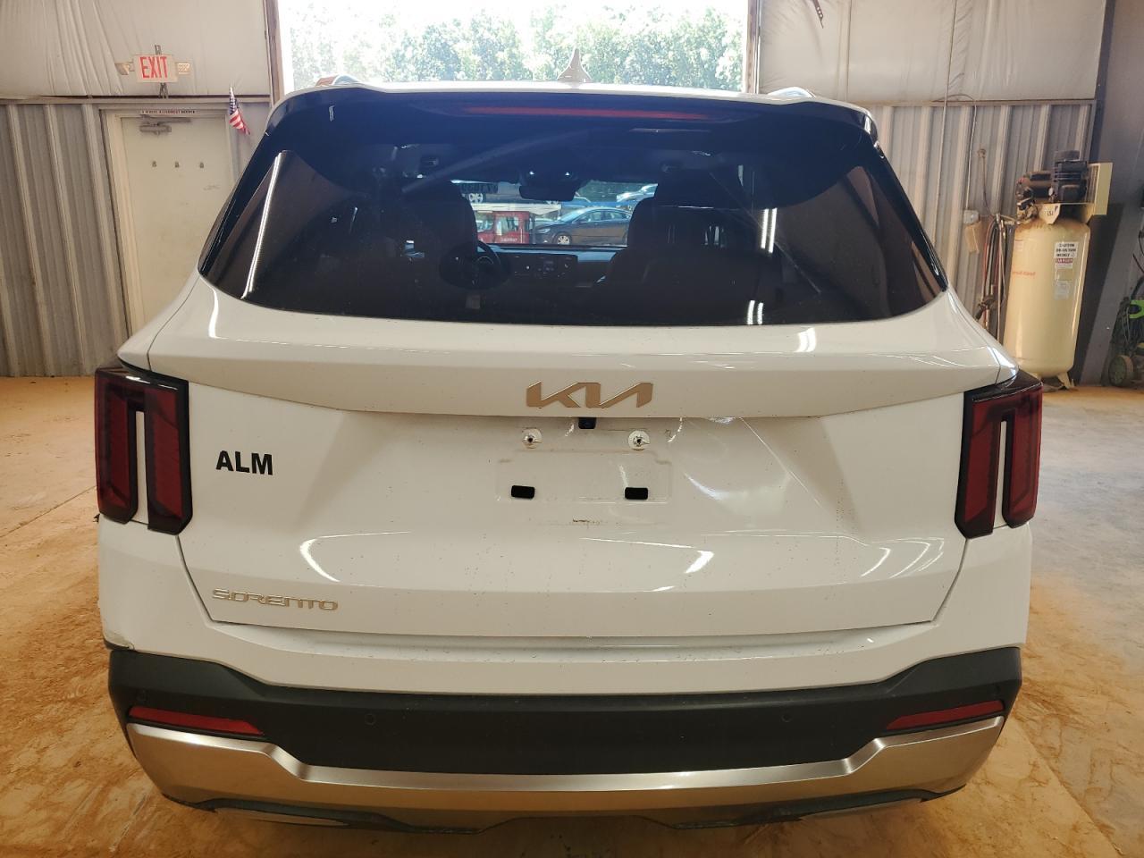 2025 KIA SORENTO