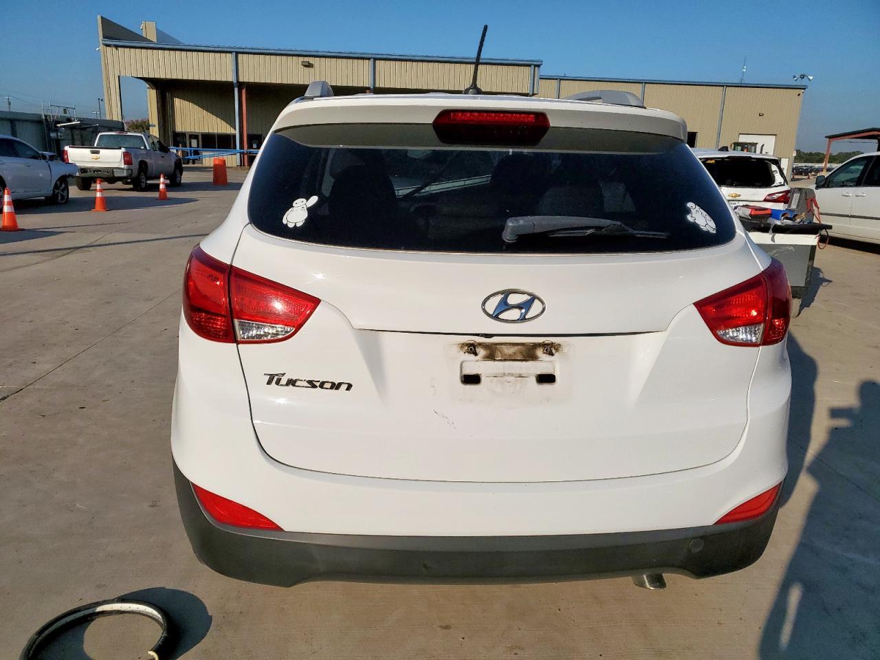 2015 HYUNDAI TUCSON
