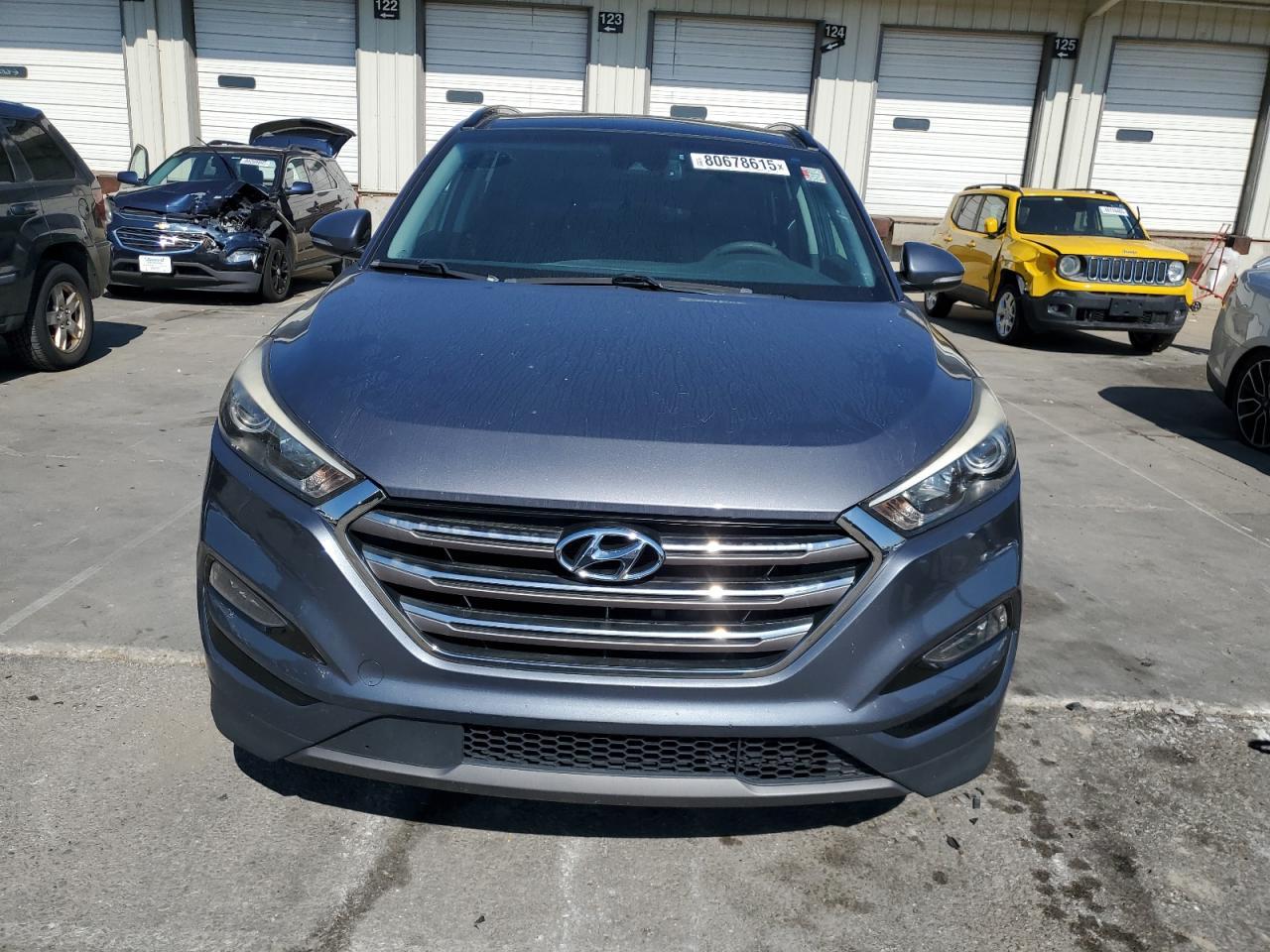 2016 HYUNDAI TUCSON