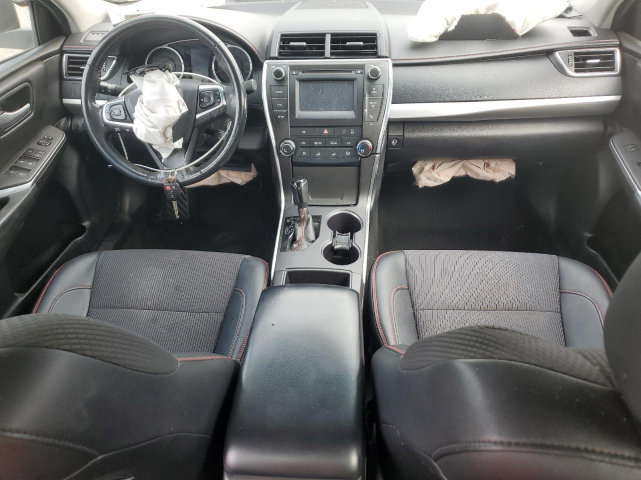 2017 TOYOTA CAMRY