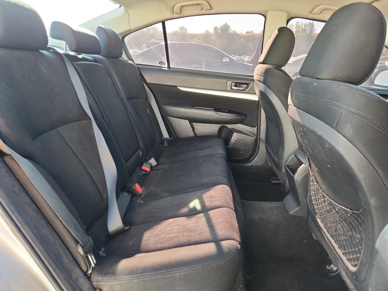 2013 SUBARU Legacy