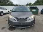 2011 TOYOTA SIENNA