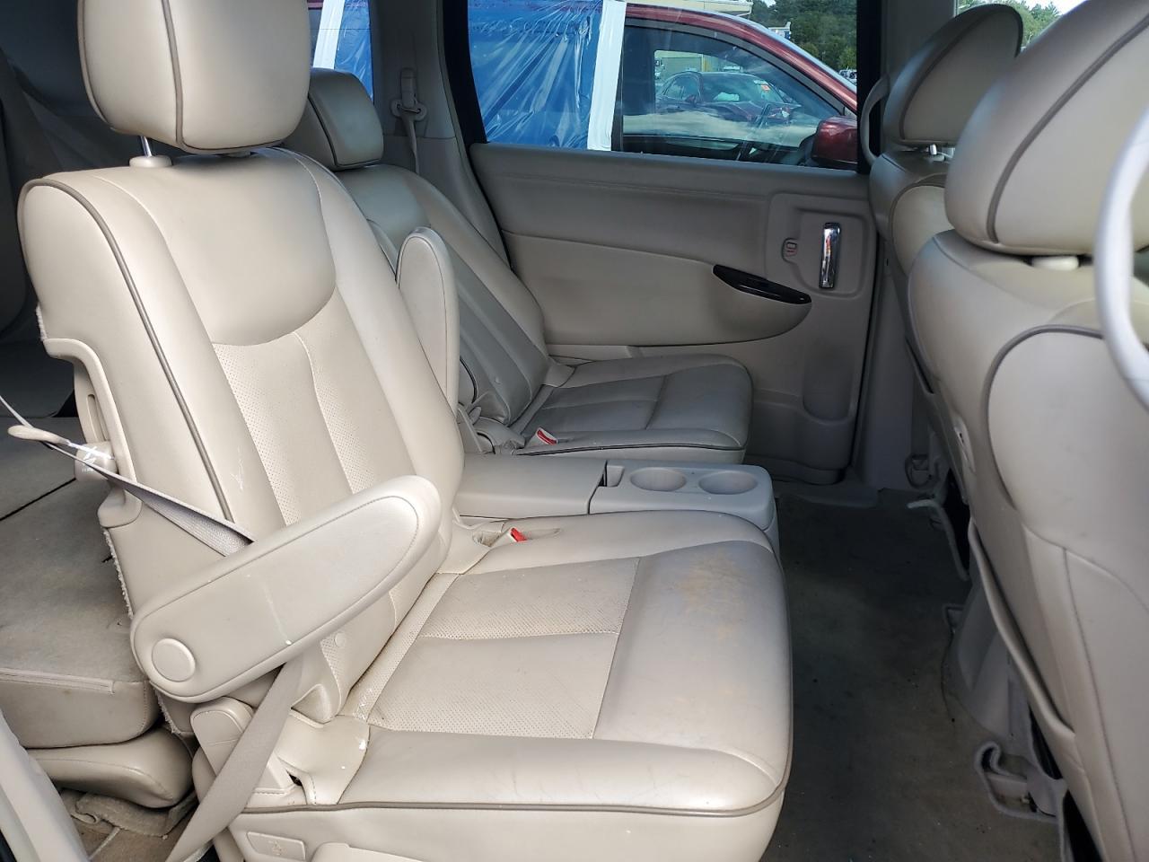 2012 NISSAN Quest