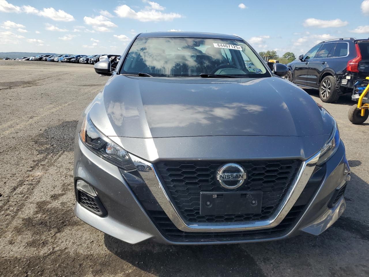 2022 NISSAN ALTIMA
