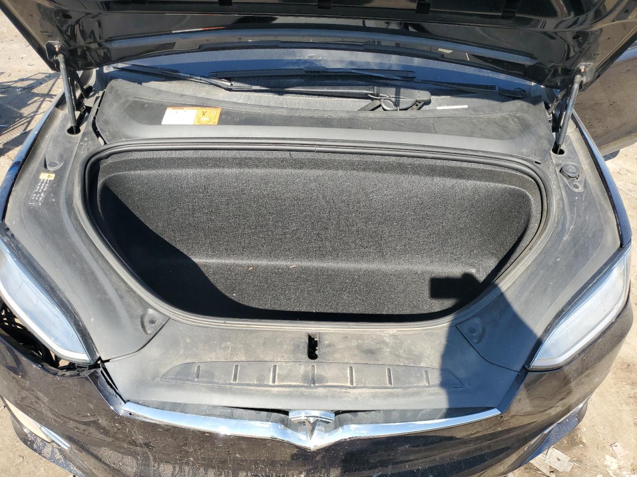 2018 TESLA MODEL X
