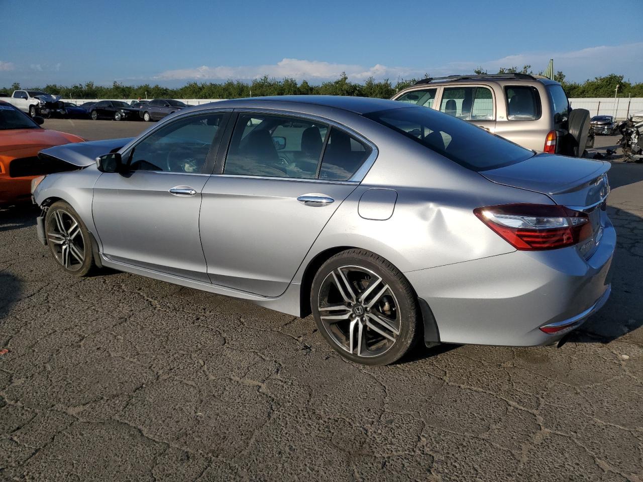 2017 HONDA ACCORD