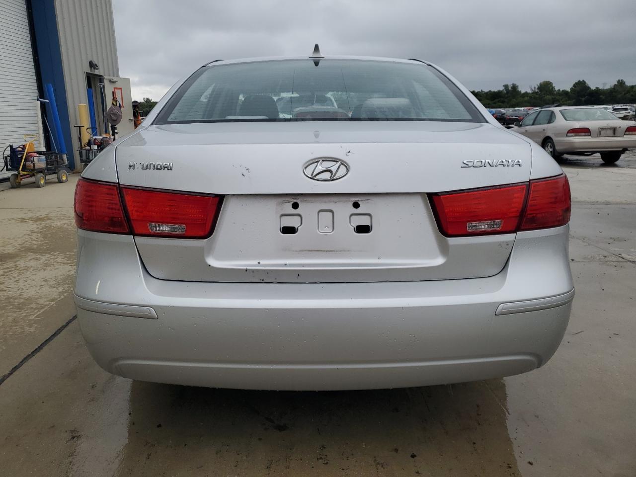 2009 HYUNDAI SONATA
