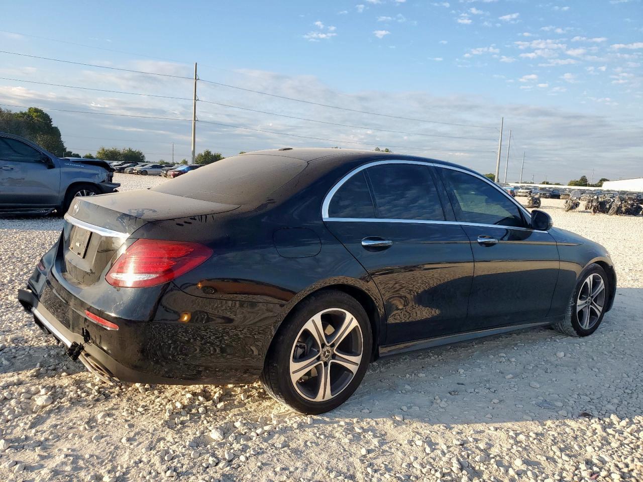 2019 MERCEDES-BENZ E-Class