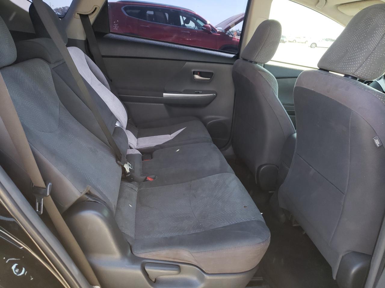 2012 TOYOTA PRIUS V