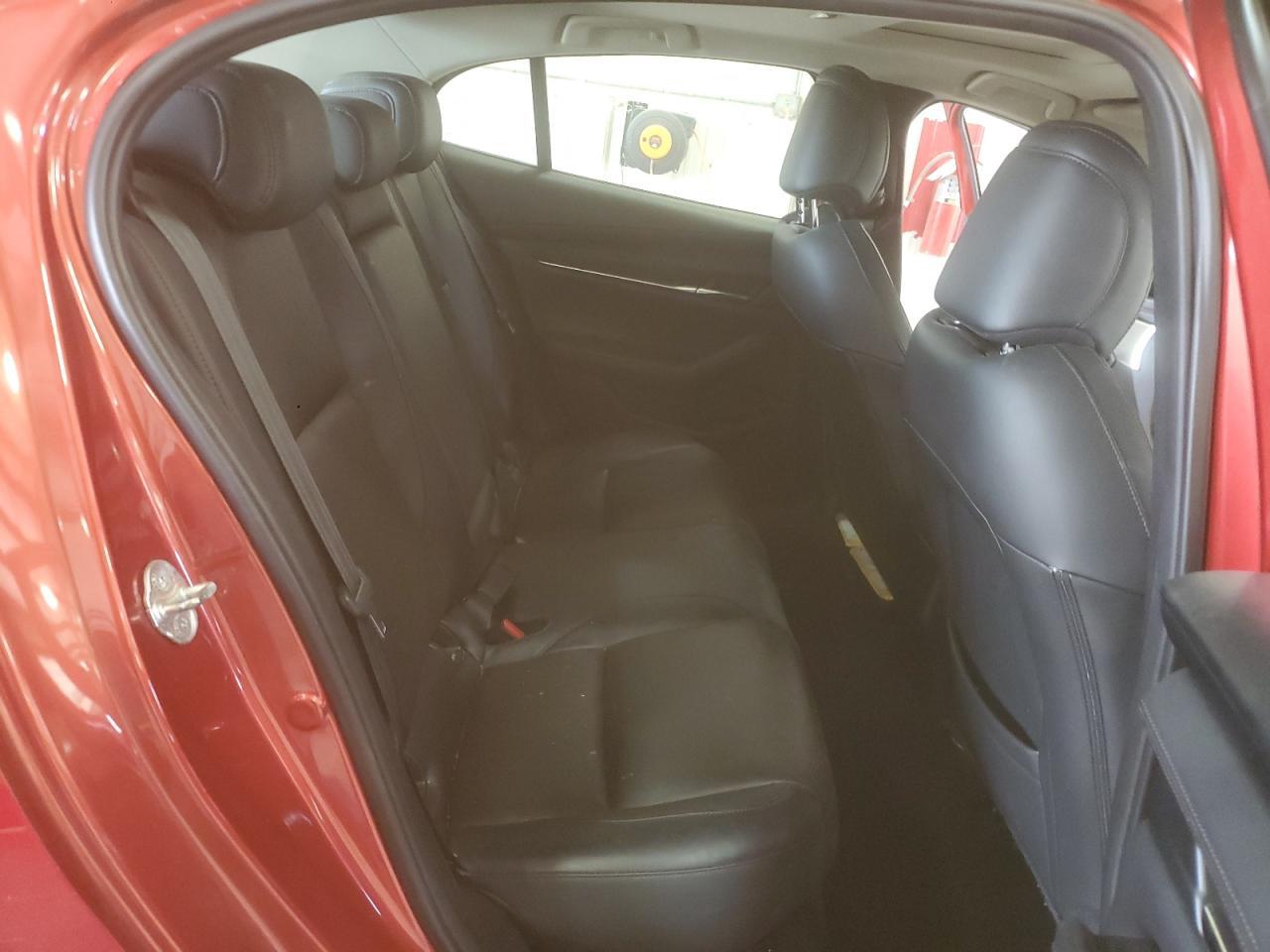 2019 MAZDA 3