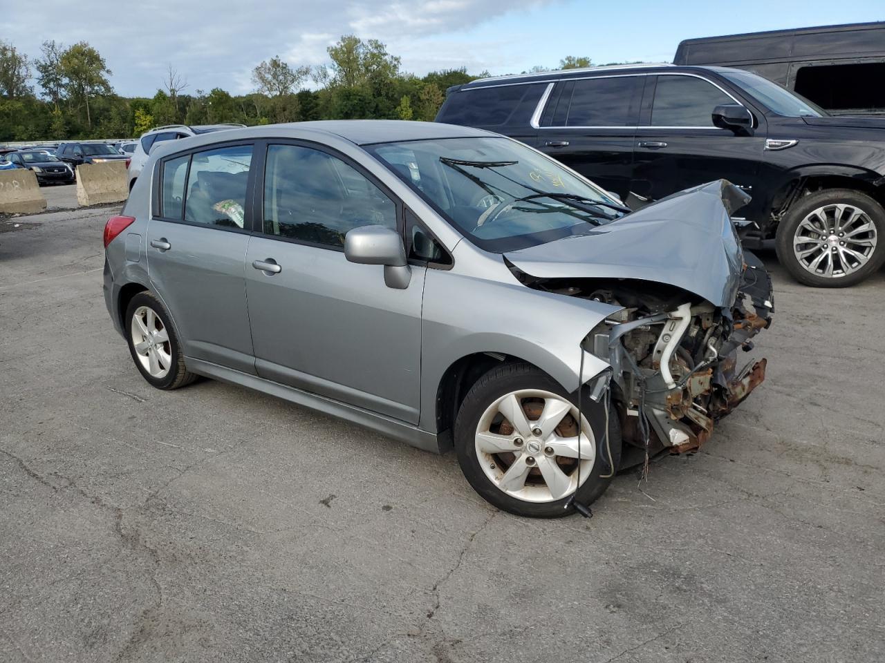 2010 NISSAN VERSA