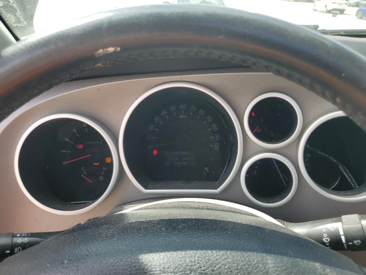 2011 TOYOTA TUNDRA