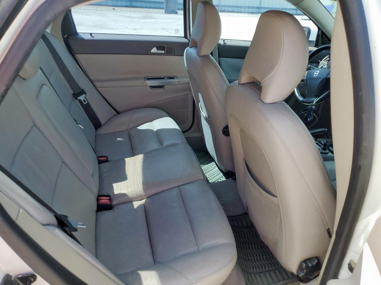 2009 VOLVO S40