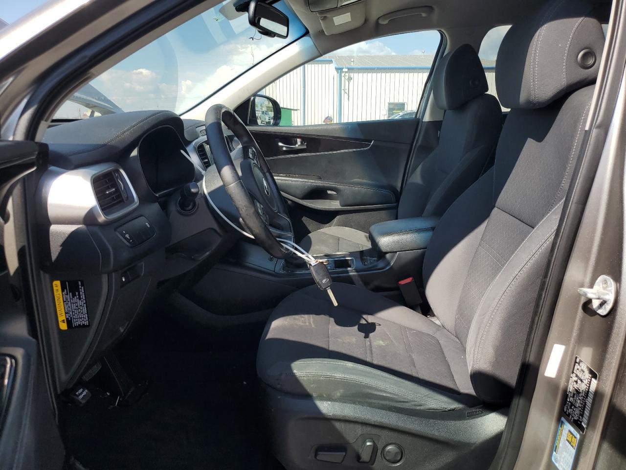 2017 KIA SORENTO