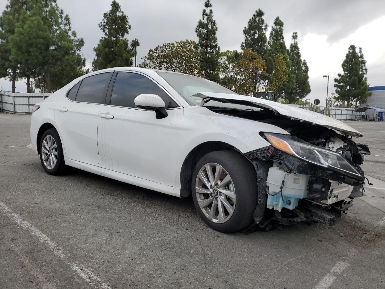 2023 TOYOTA CAMRY