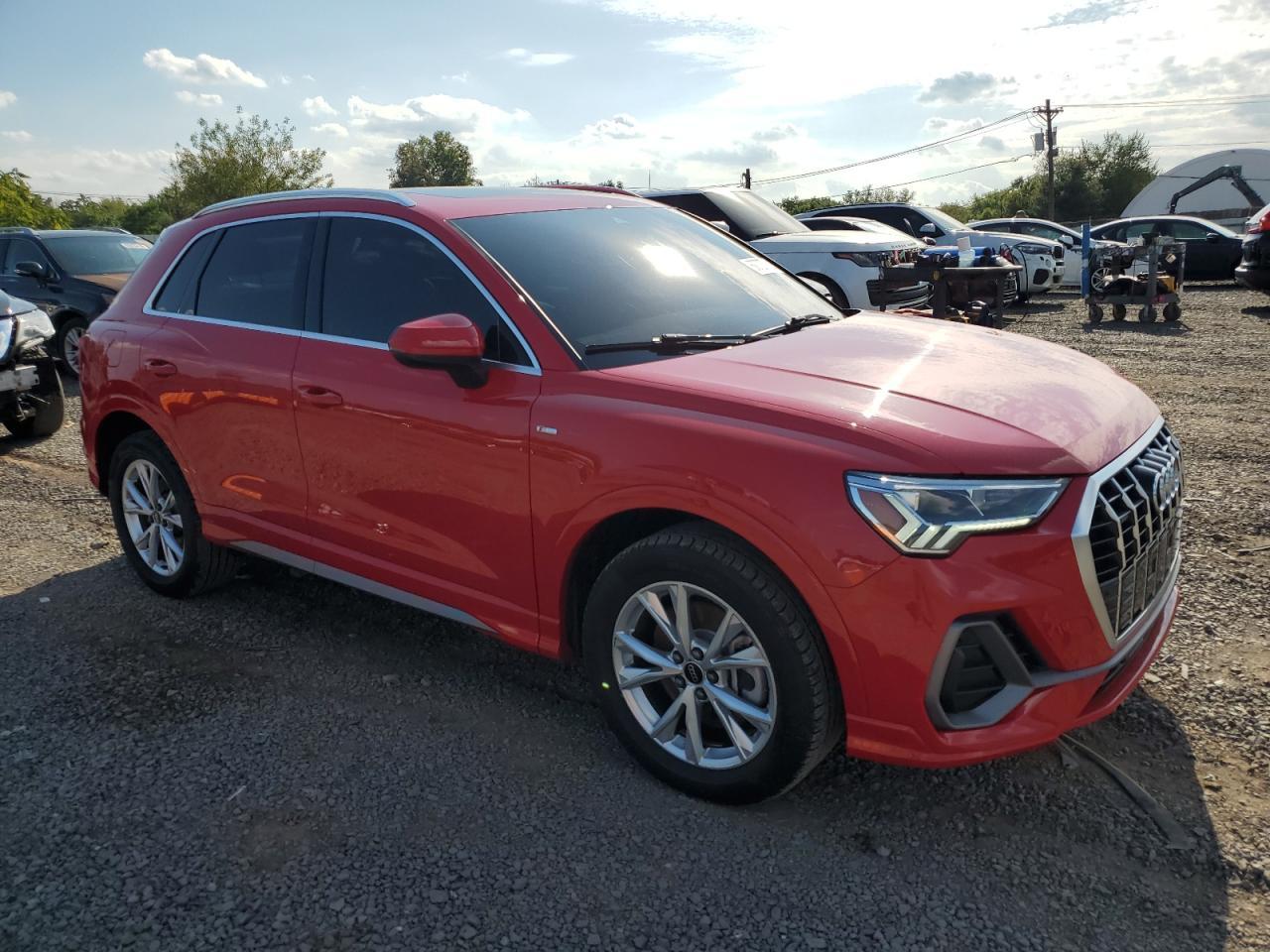 2024 AUDI Q3