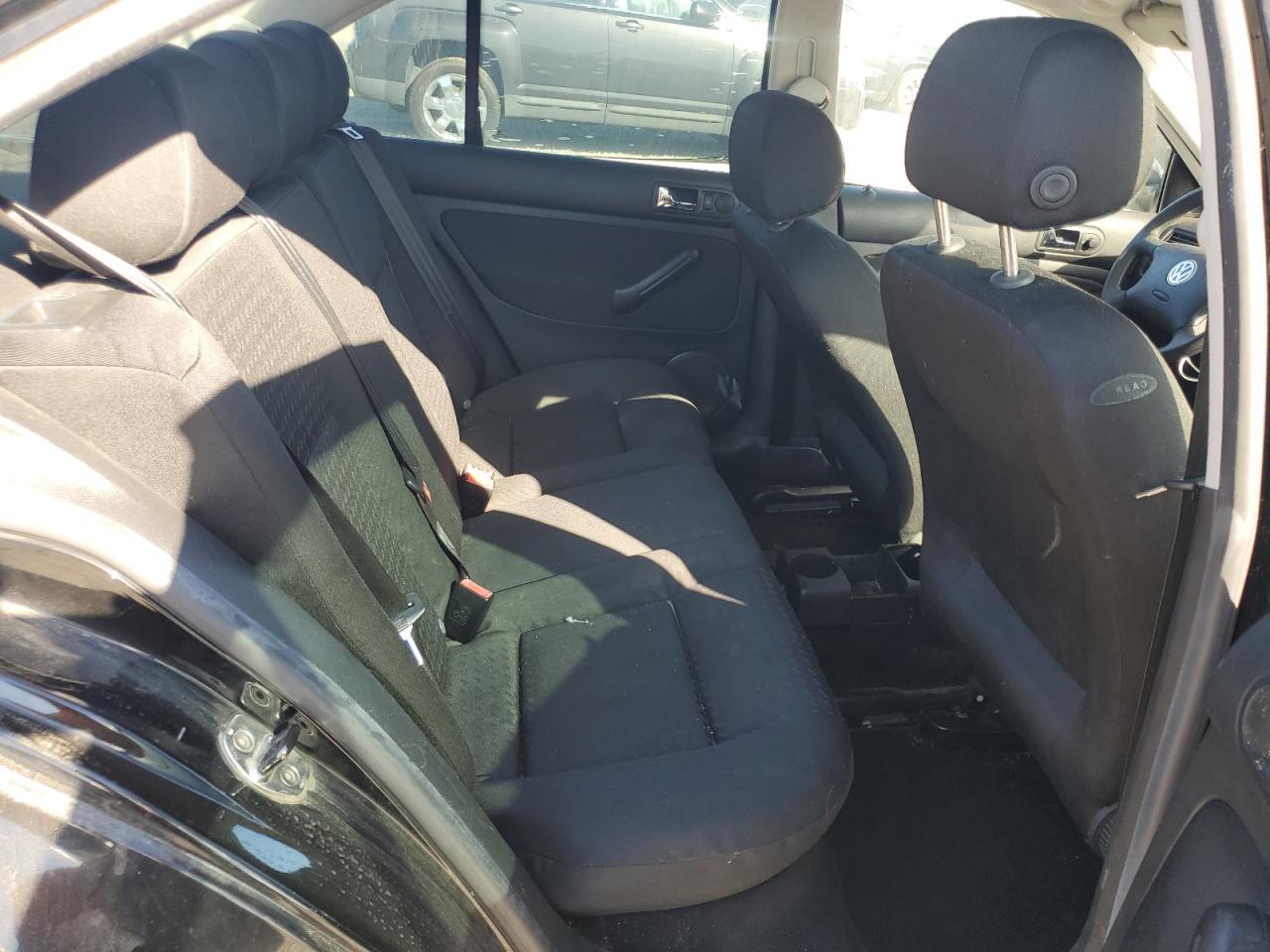 2005 VOLKSWAGEN JETTA