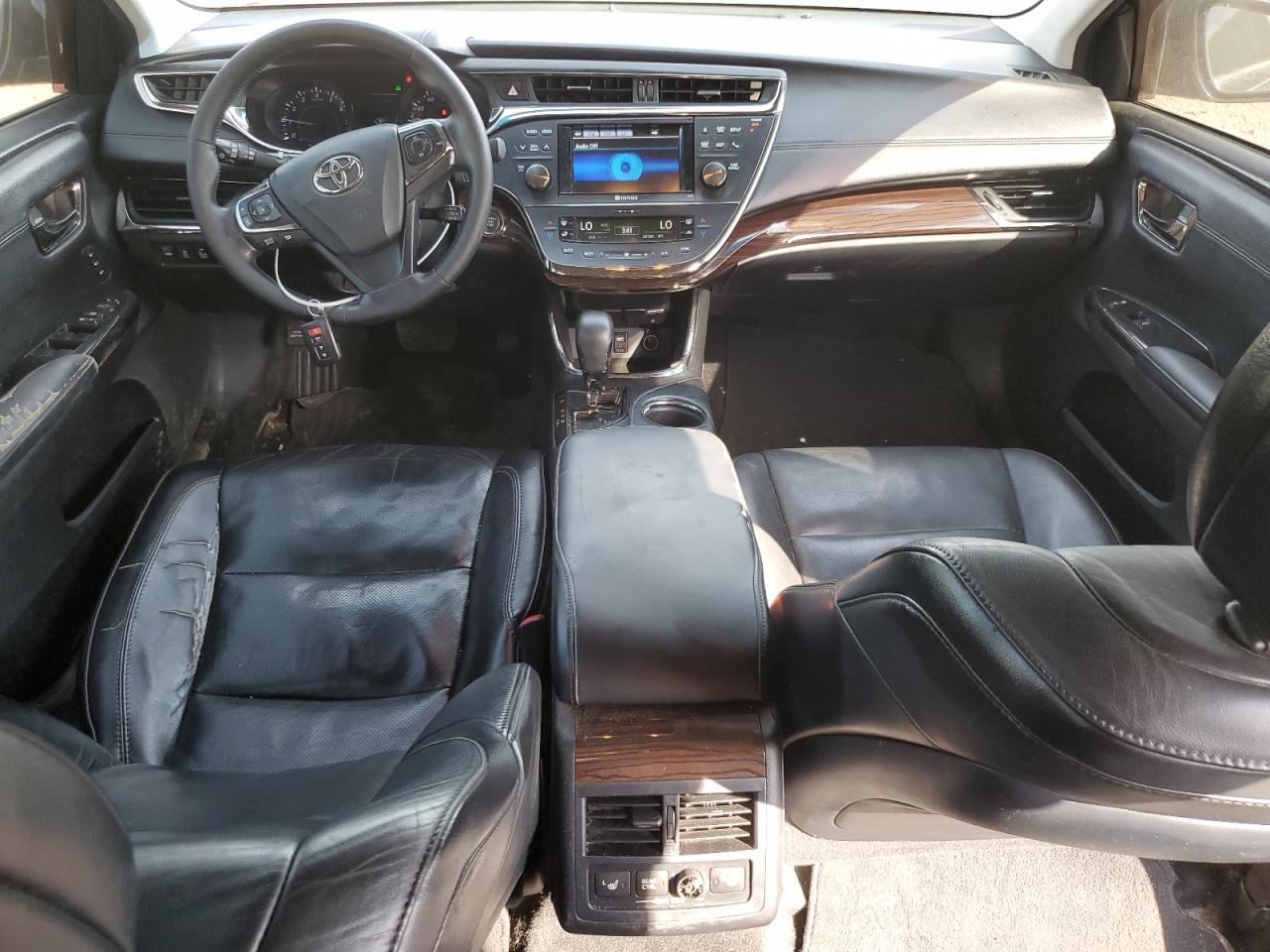 2013 TOYOTA Avalon