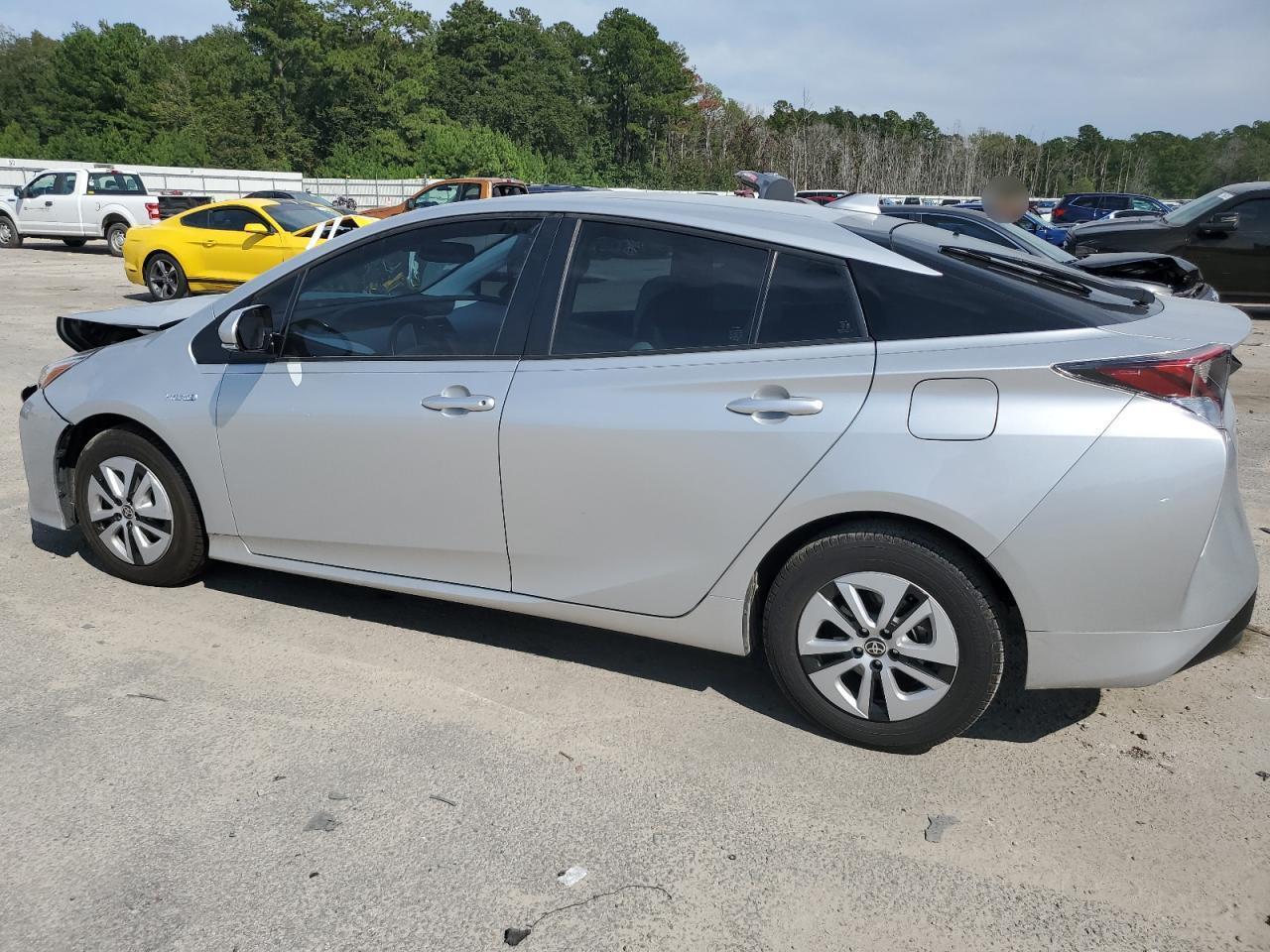 2017 TOYOTA PRIUS