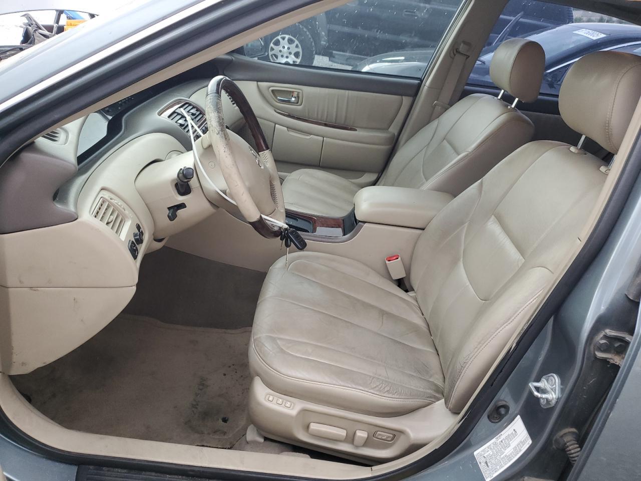 2003 TOYOTA Avalon
