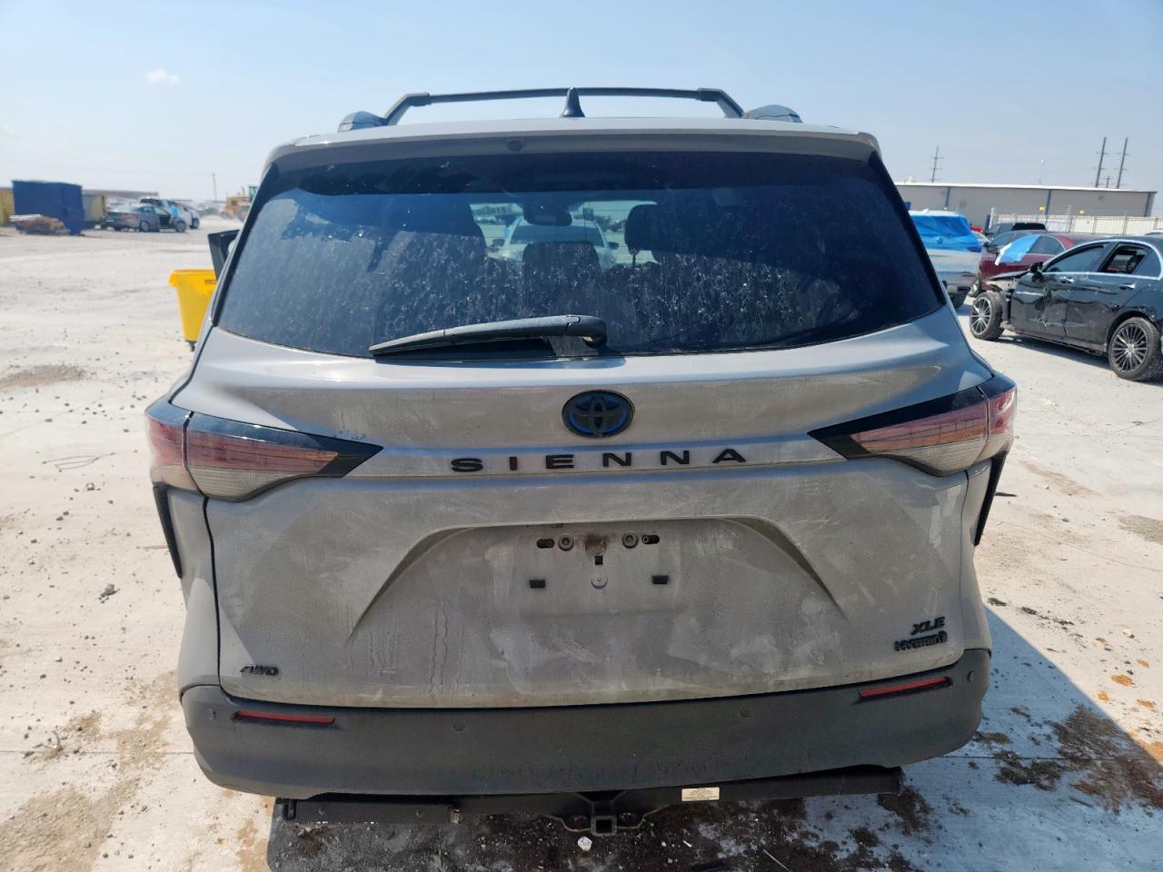 2024 TOYOTA SIENNA