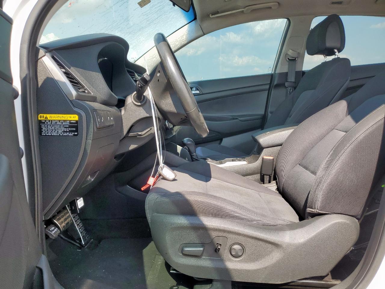 2017 HYUNDAI TUCSON