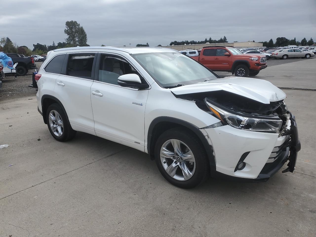 2018 TOYOTA HIGHLANDER