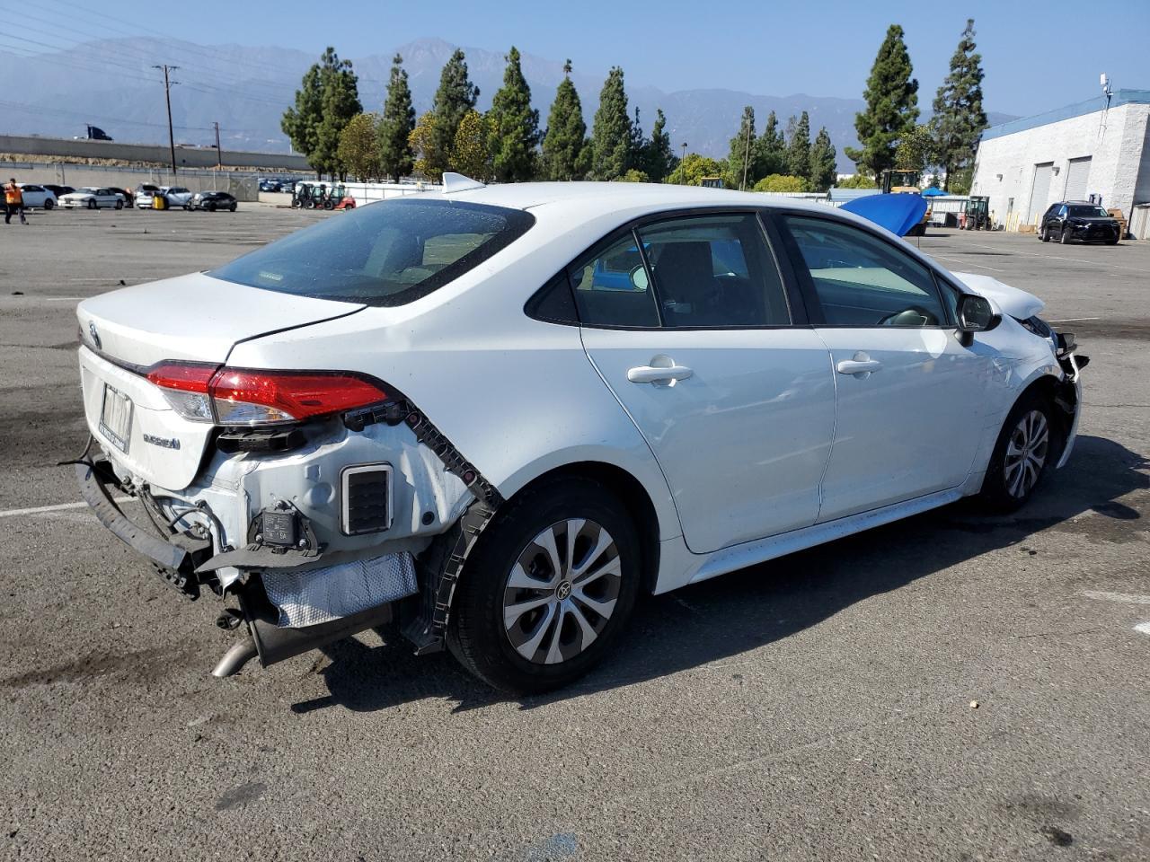 2022 TOYOTA COROLLA