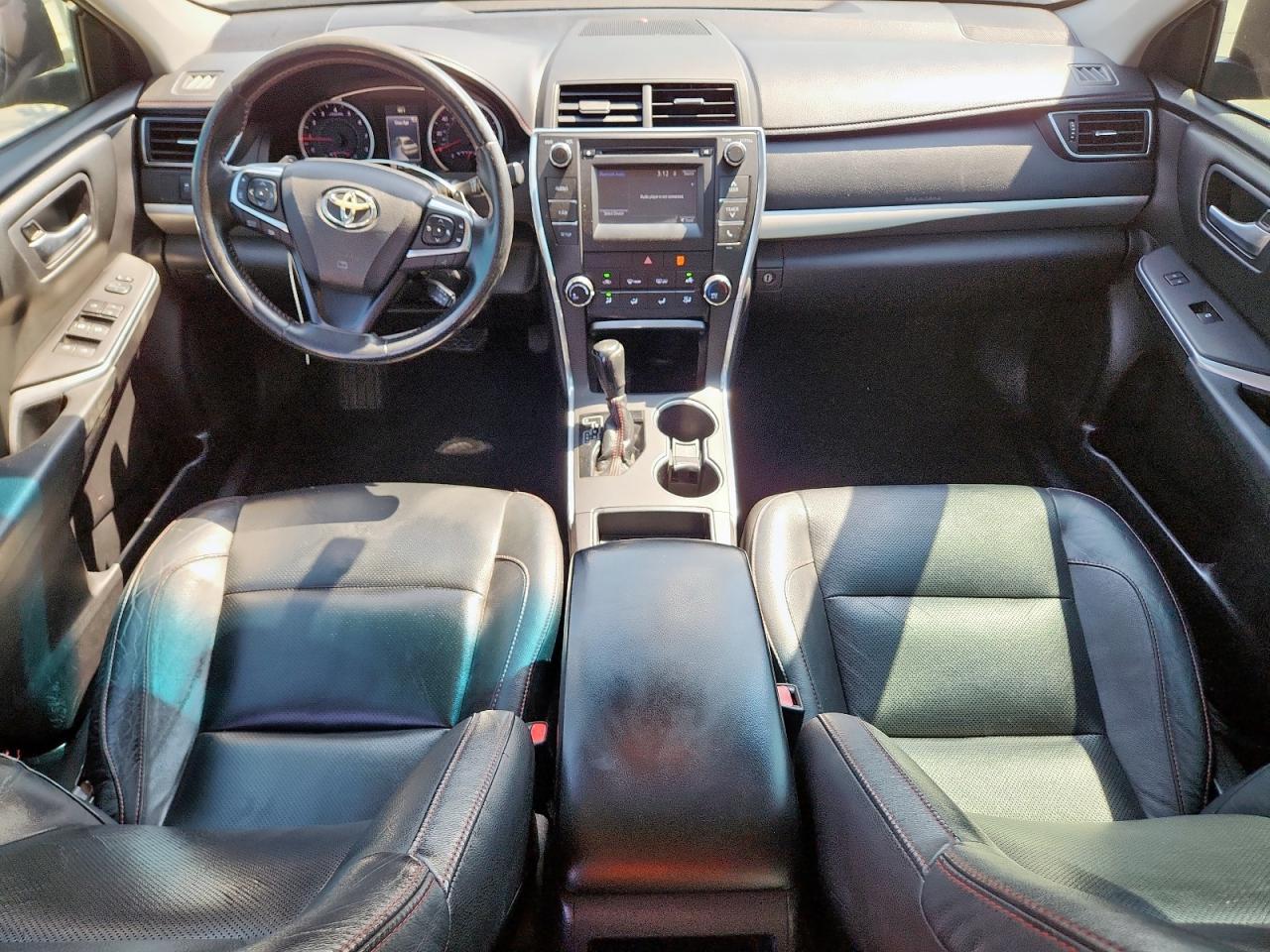 2015 TOYOTA CAMRY