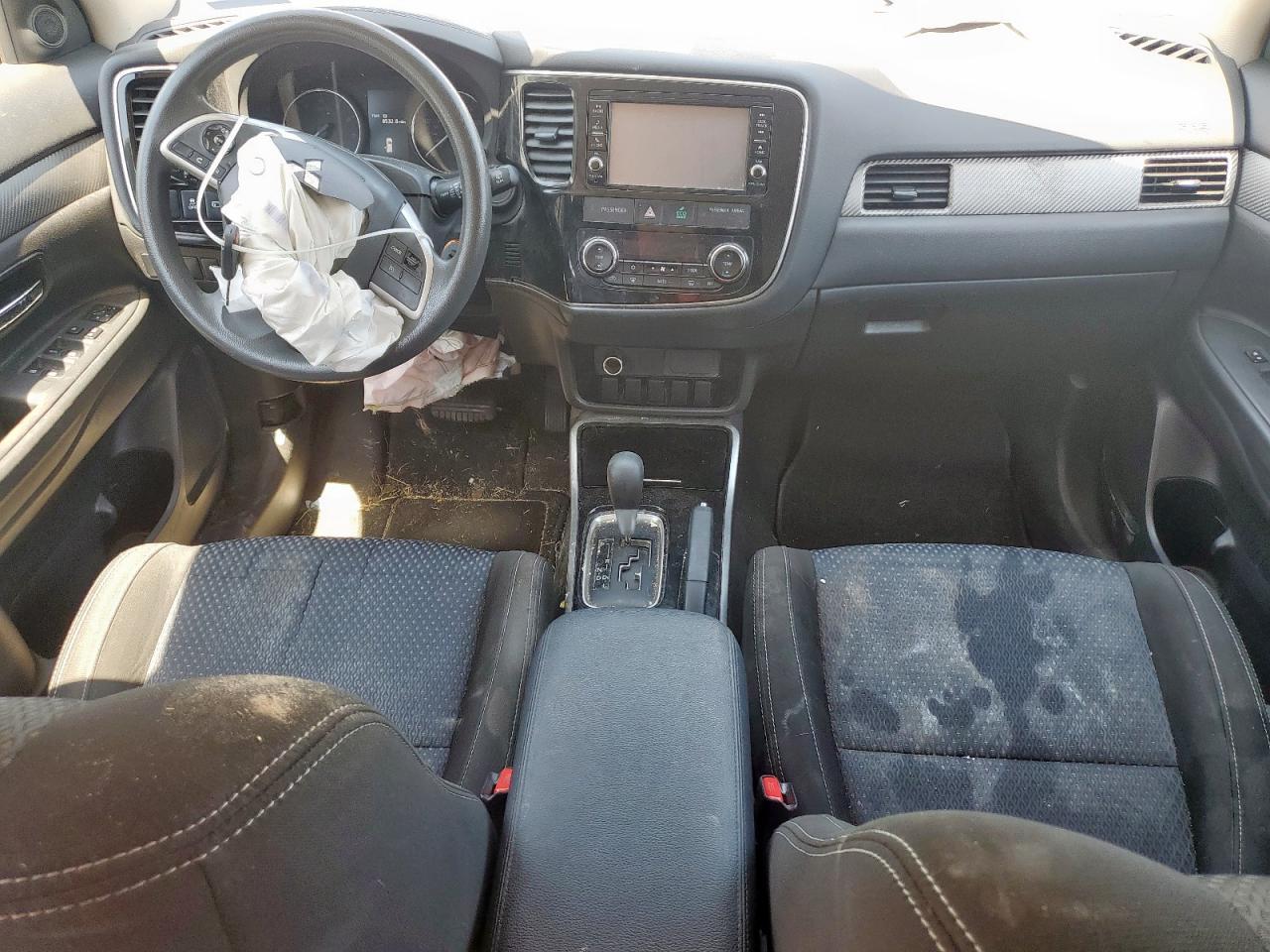 2018 MITSUBISHI outlander