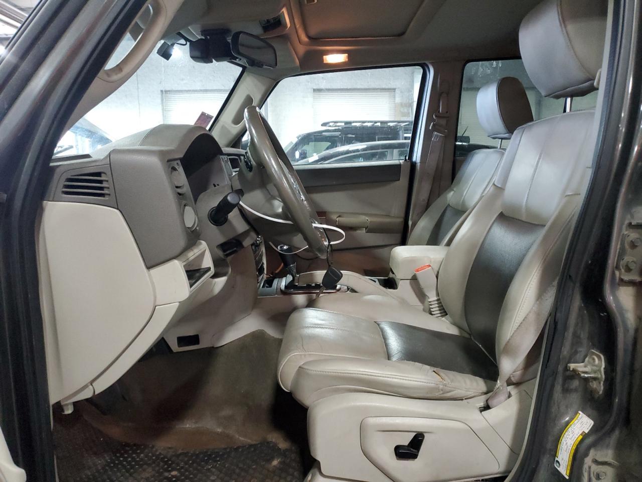 2006 JEEP Commander