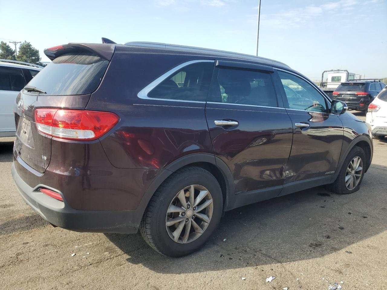 2016 KIA SORENTO