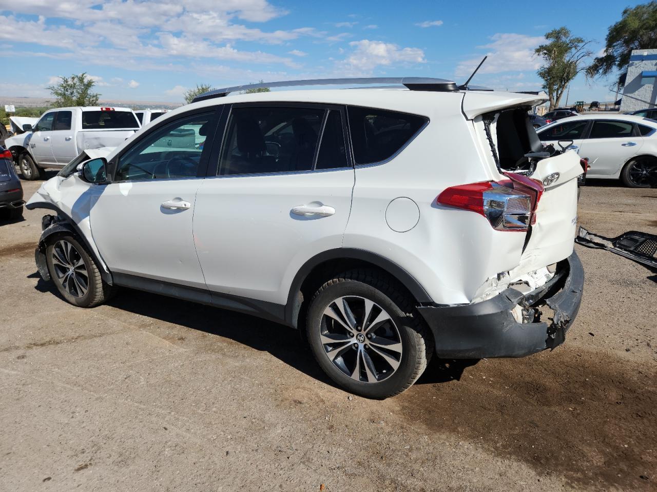 2015 TOYOTA RAV4