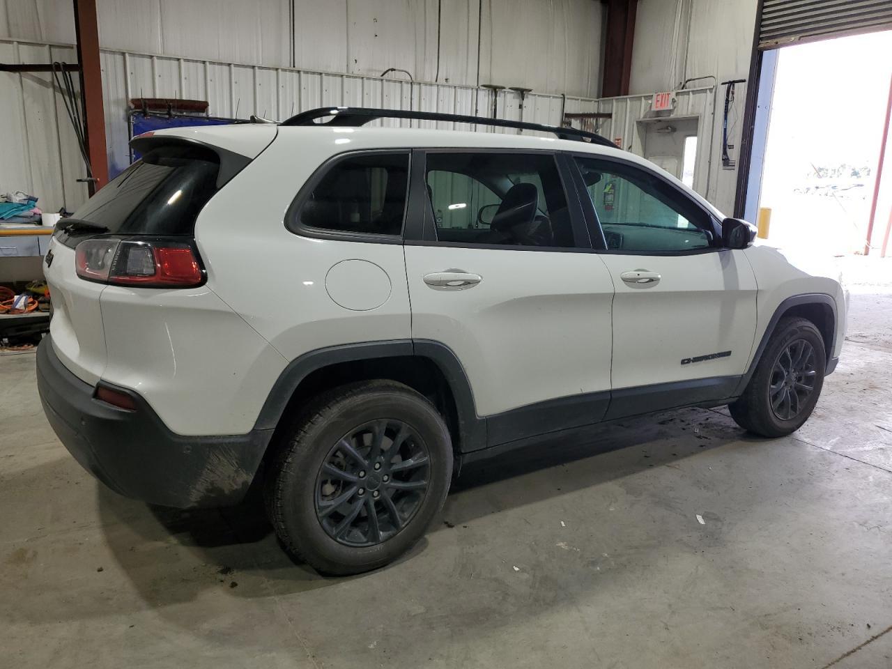2023 JEEP CHEROKEE