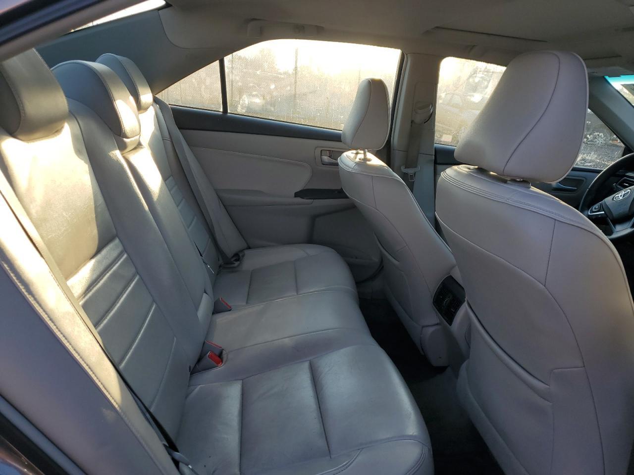 2015 TOYOTA CAMRY
