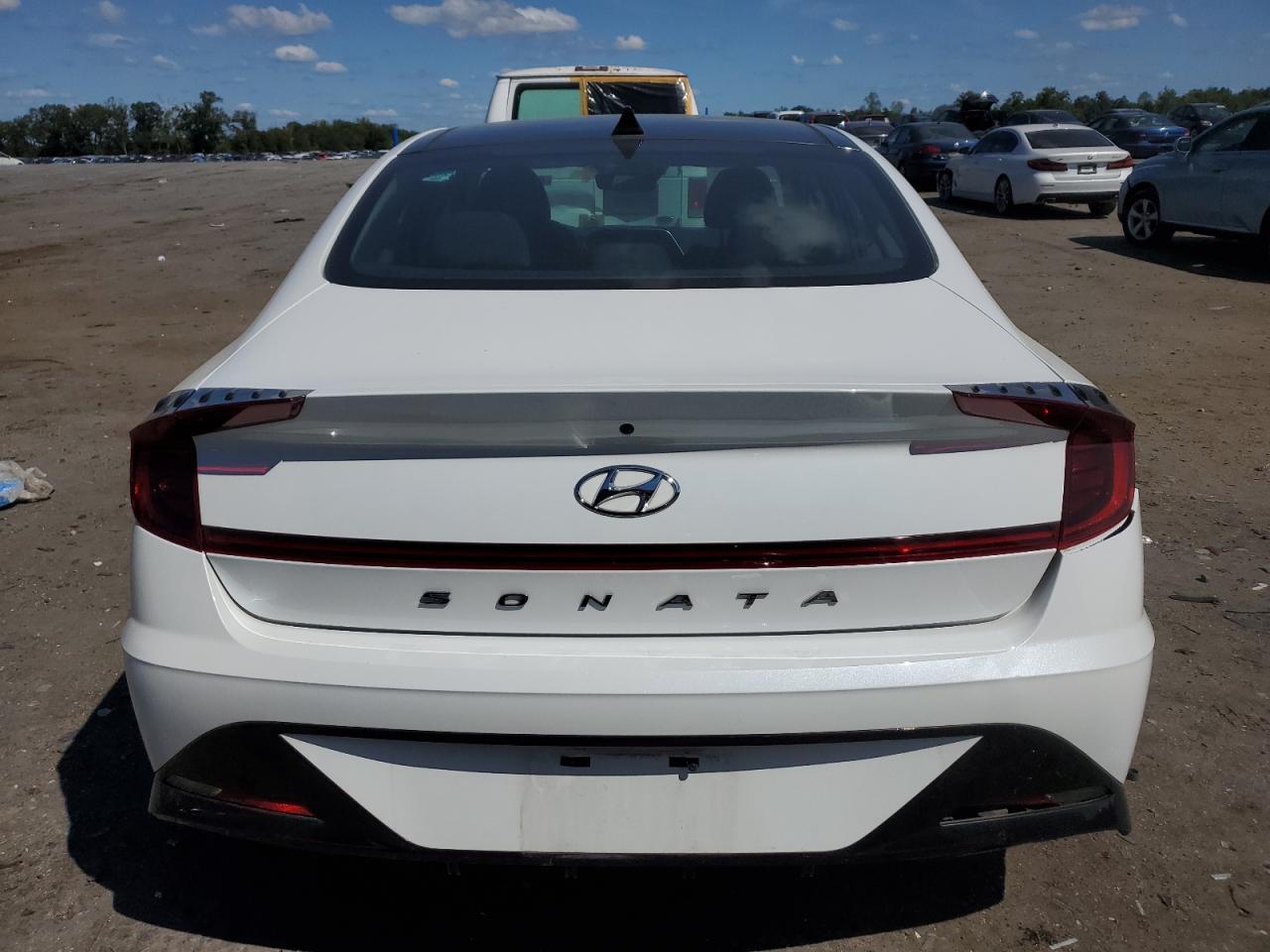 2022 HYUNDAI SONATA