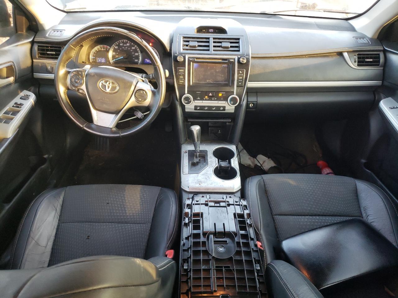2014 TOYOTA CAMRY