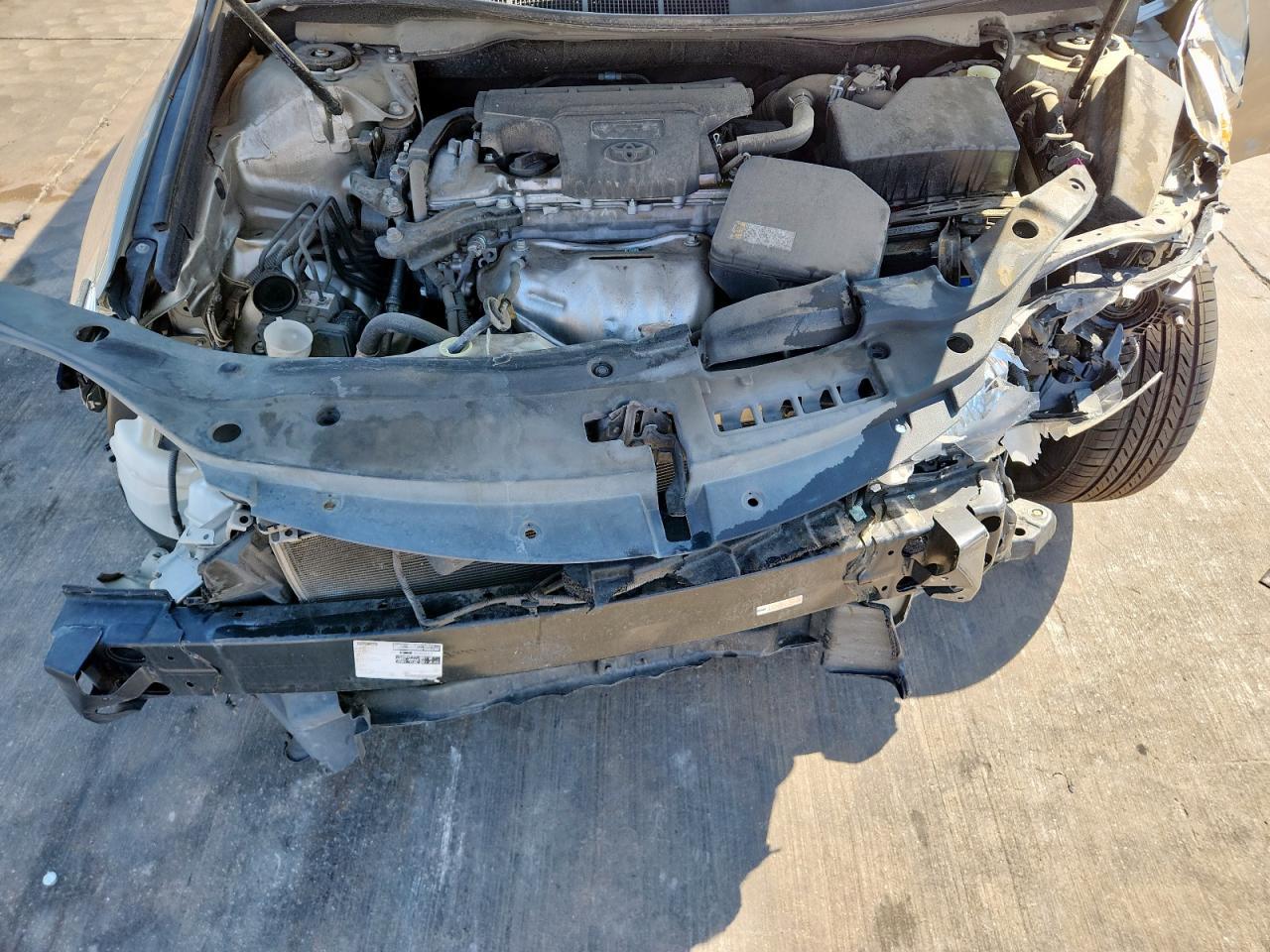 2016 TOYOTA CAMRY