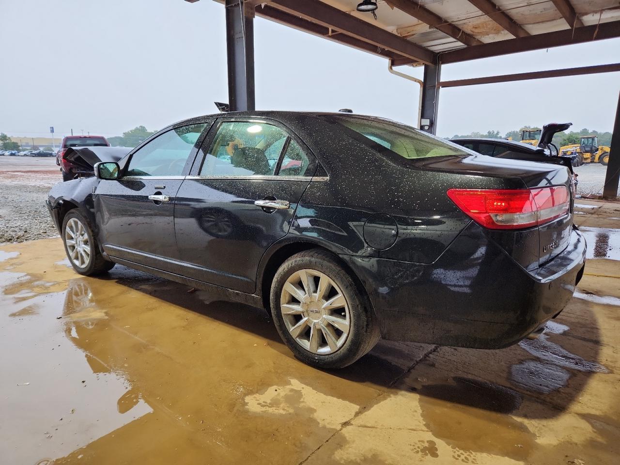 2011 LINCOLN MKZ