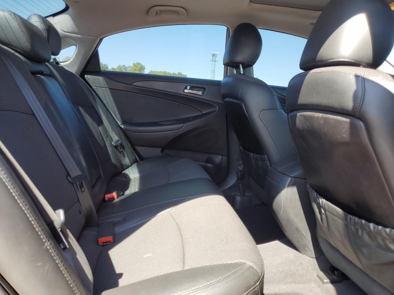 2012 HYUNDAI SONATA