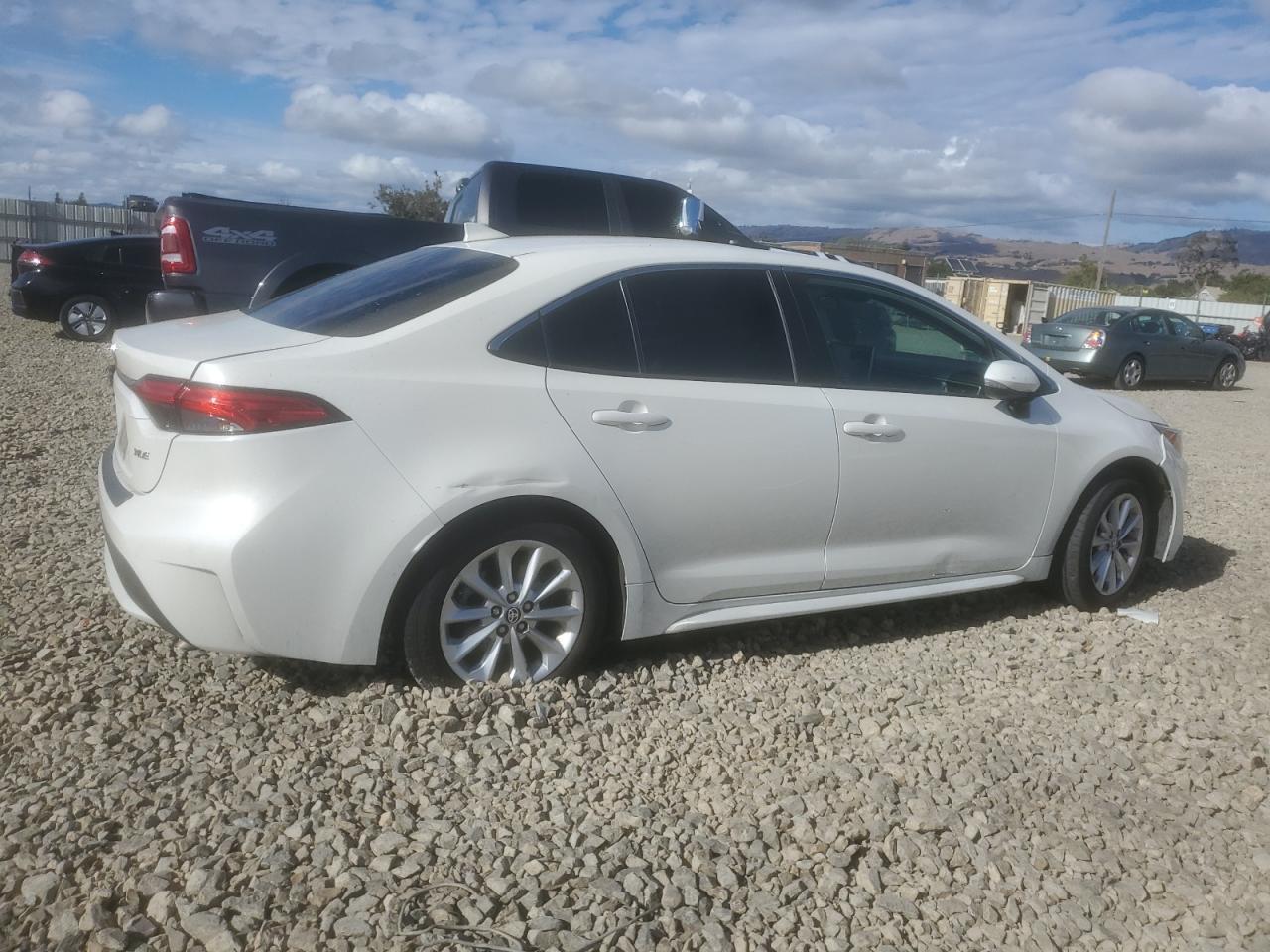 2021 TOYOTA COROLLA
