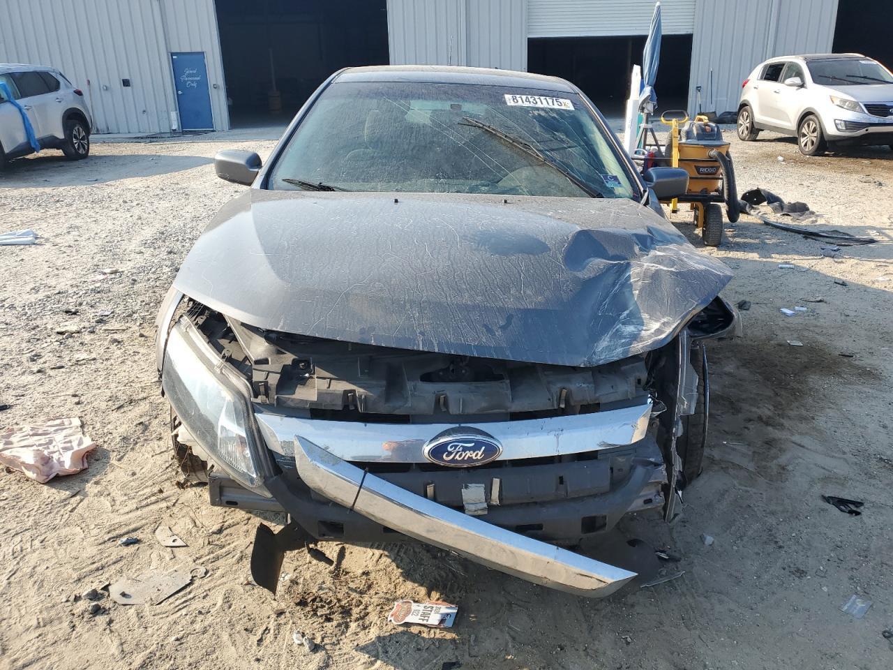 2011 FORD FUSION