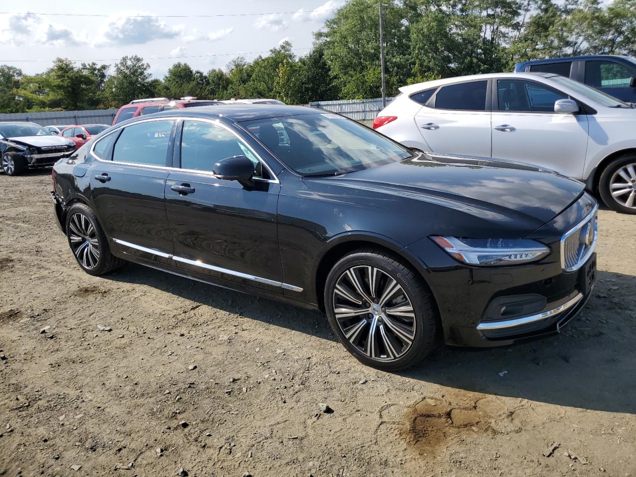 2024 VOLVO S90