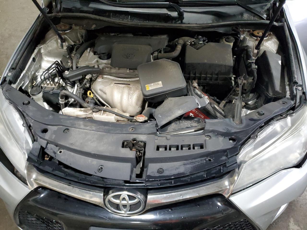 2016 TOYOTA CAMRY