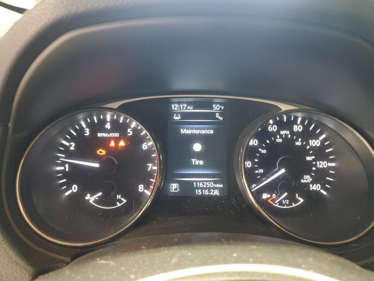 2015 NISSAN ROGUE